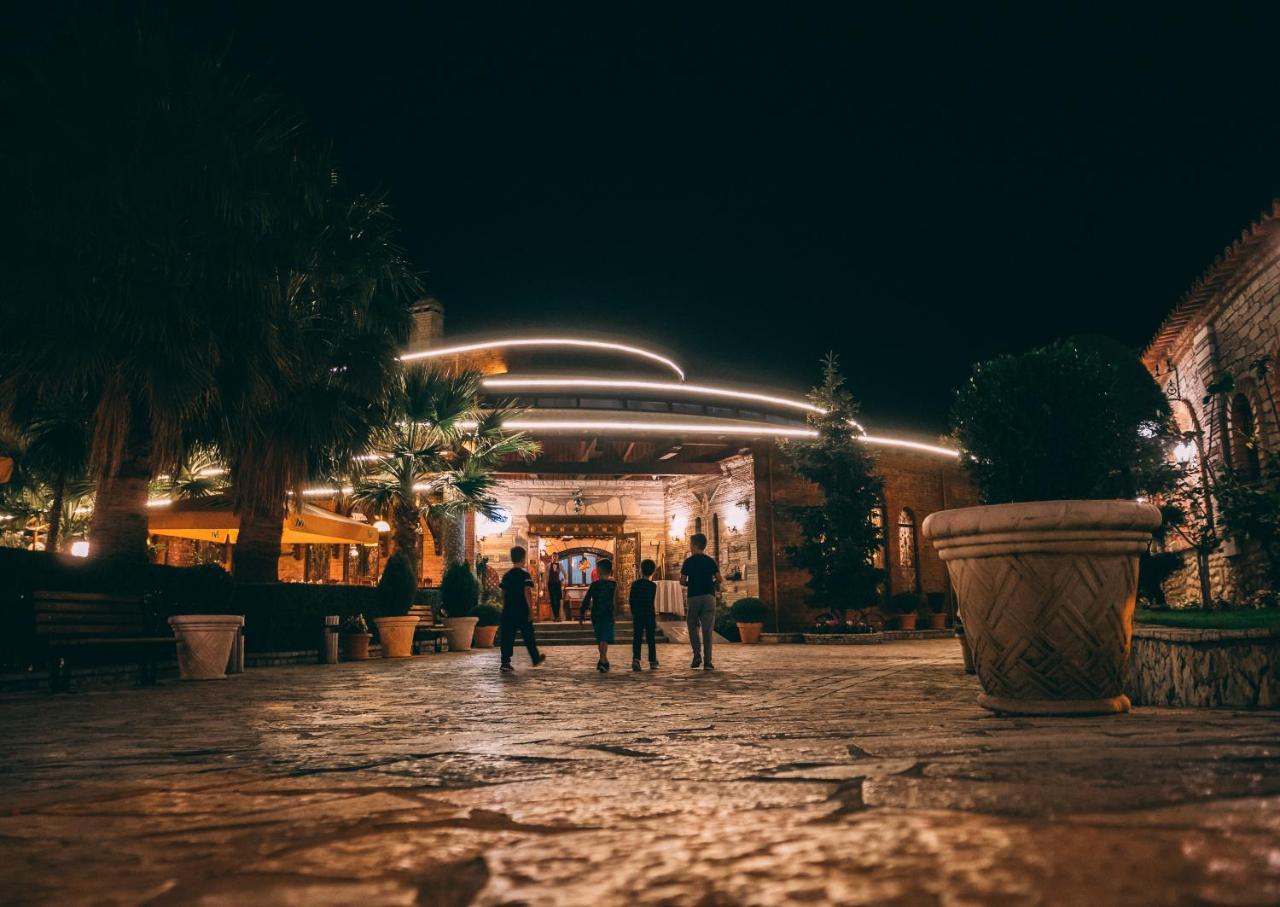 Palmanova Resort Mirash Exteriör bild