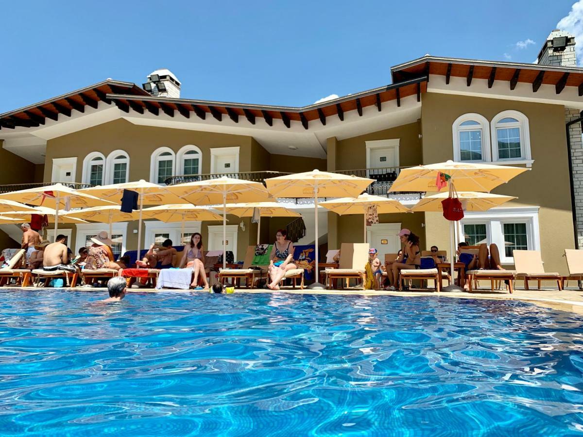 Palmanova Resort Mirash Exteriör bild